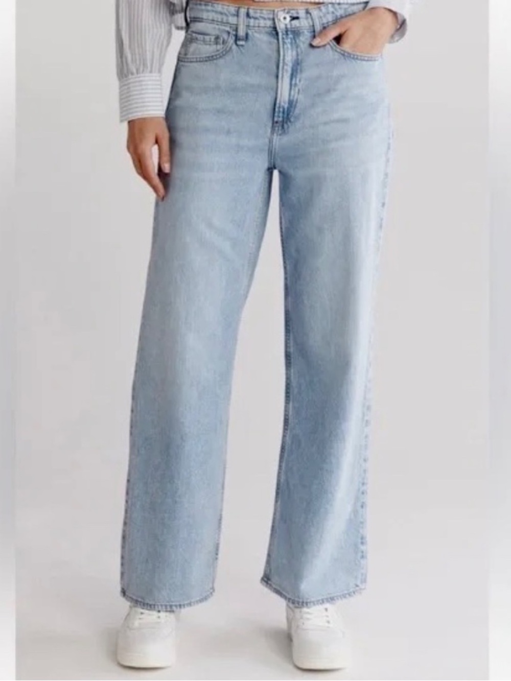 Rag & Bone Jeans Lori Mid-Rise Wide Leg in Light Acid Wash - Picture 3 of 9